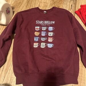 Stars Hollow Maroon Graphic Crewneck Sweatshirt - Unbranded